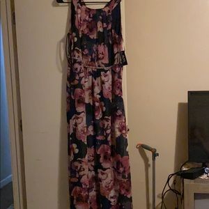 Maxi Floral dress by SLNY